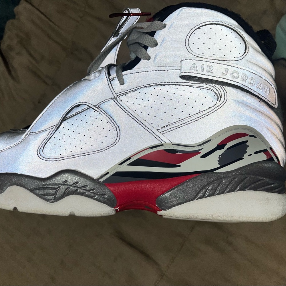 AIR JORDAN 8 RETRO OG (bugs bunny/ reflections of a champion edition) - Picture 5 of 7